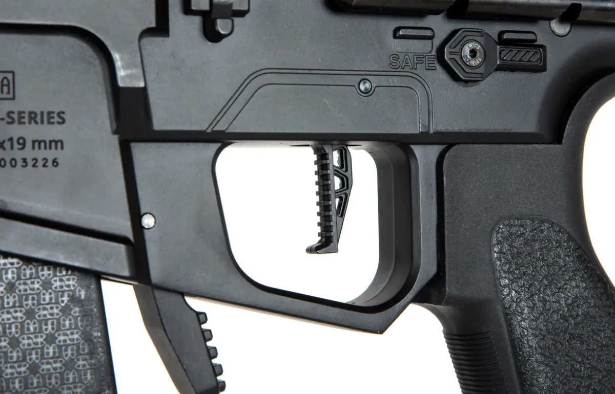Specna Arms SA-X01 EDGE 2.0 SMG Black 0,5 Joule AEG